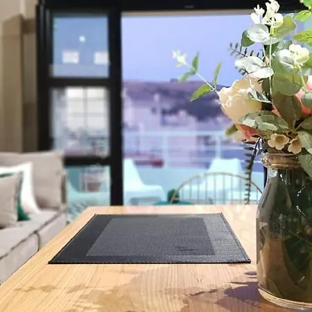 Limani Luxury Beachfront * Sarandë