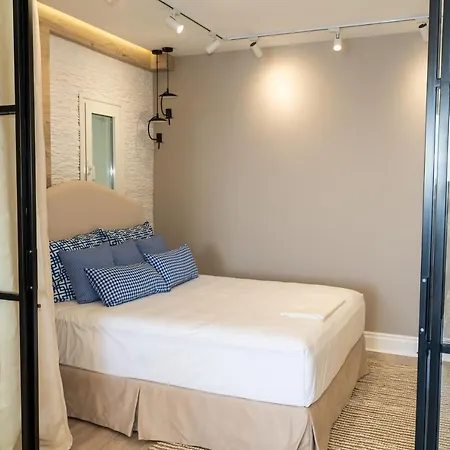 Limani Luxury Beachfront * Sarande