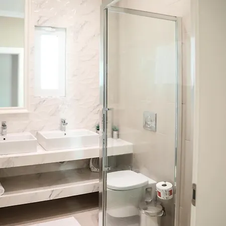 Διαμέρισμα Limani Luxury Beachfront Σαράντα