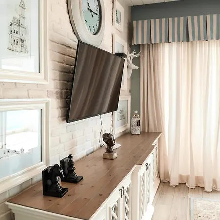 Daire Limani Luxury Beachfront Saranda