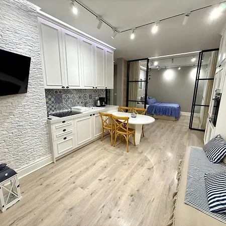 Limani Luxury Beachfront Σαράντα