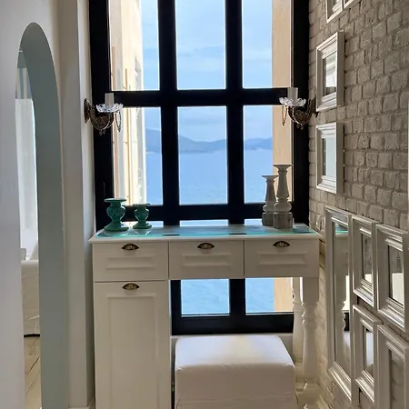 Limani Luxury Beachfront Σαράντα
