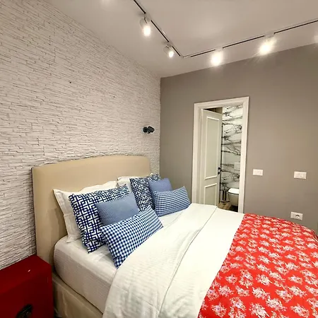 Limani Luxury Beachfront * Σαράντα