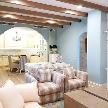 Limani Luxury Beachfront *