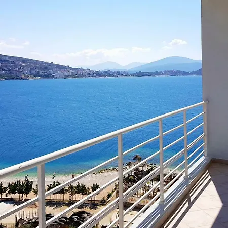 Limani Luxury Beachfront Appartamento Sarandë