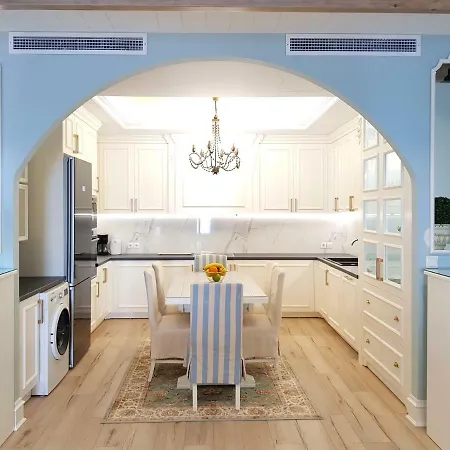 Limani Luxury Beachfront *