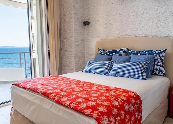 公寓 Limani Luxury Beachfront Sarandë