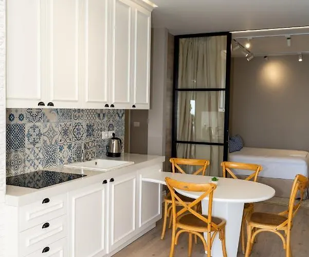 Limani Luxury Beachfront 公寓 *