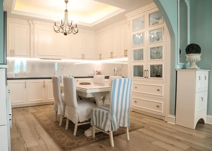 公寓 Limani Luxury Beachfront *