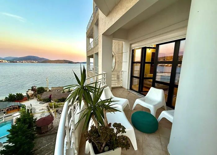 Limani Luxury Beachfront *