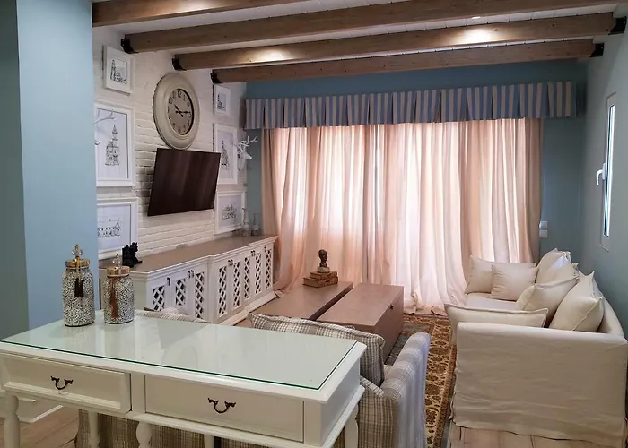 公寓 Limani Luxury Beachfront *