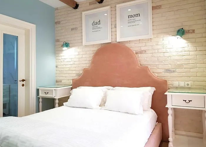 Limani Luxury Beachfront *