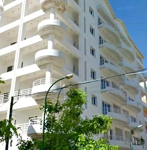 公寓 Limani Luxury Beachfront